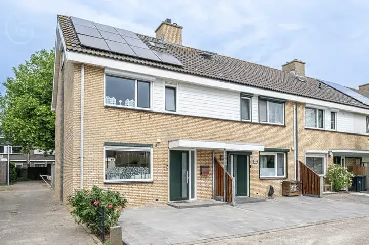 Hoekwoning te koop: Wanmolen 47, Wittens Hoeck Hellevoetsluis