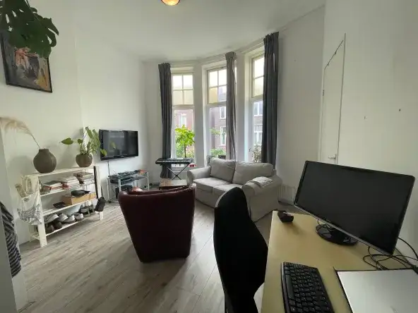 Studio te huur: Wassenberghstraat 34B, Schildersbuurt Groningen