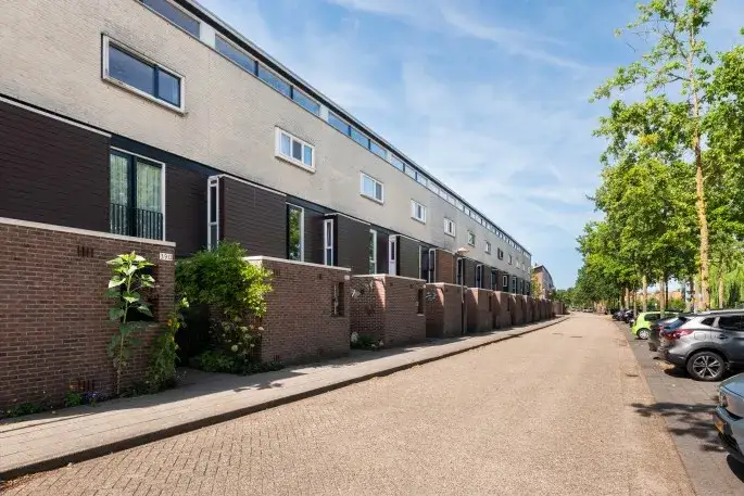 Terraced house for sale: Waterdreef 390, Waterkwartier Amersfoort
