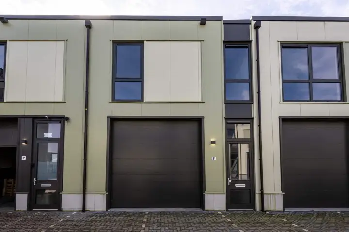 Tussenwoning te huur: Waterfront 3V, Oude-Tonge industriegebied Oude-Tonge