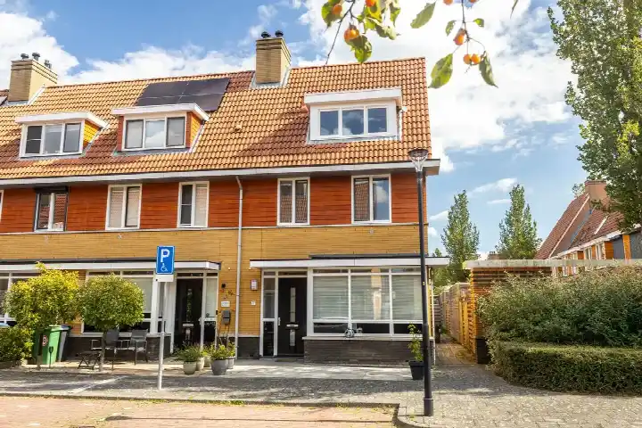 Hoekwoning te koop: Waterhoen 17, Bovenkerk Amstelveen