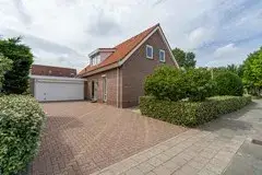 Detached house for sale: Waterkeringsweg 30B, Schooten-Centrum Den Helder
