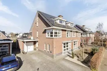 Twee-onder-één-kap te koop: Watersingel 63, Buitengebied ten zuiden van Leek Leek