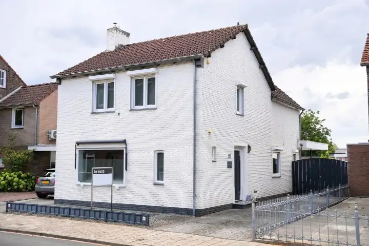 Vrijstaande woning te koop: Watersleyerweg 21, Munstergeleen Munstergeleen