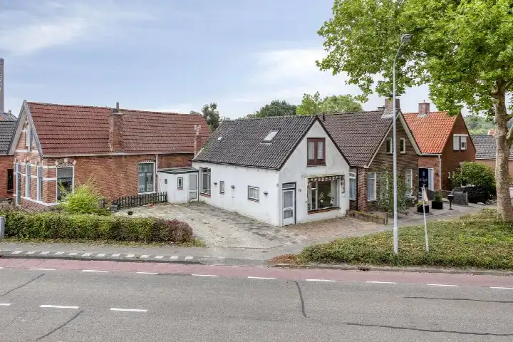 Vrijstaande woning te koop: Watertorenstraat 75, Winschoten-Centrum Winschoten