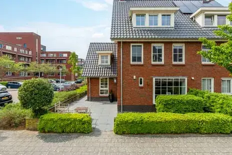 Corner house for sale: Wedderborg 38, Kastelenbuurt Amstelveen