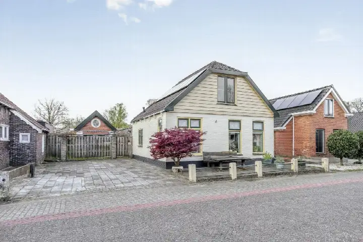 Vrijstaande woning te koop: Weemeweg 31, Oosterwolde-Weemeweg Oosterwolde