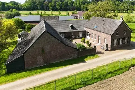 Detached house for sale: Weerd 3, Verspreide huizen Linnerveld en Weerd Linne