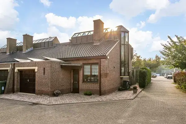 Hoekwoning te huur: Weerdesteinlaan 2, Elsweide Arnhem