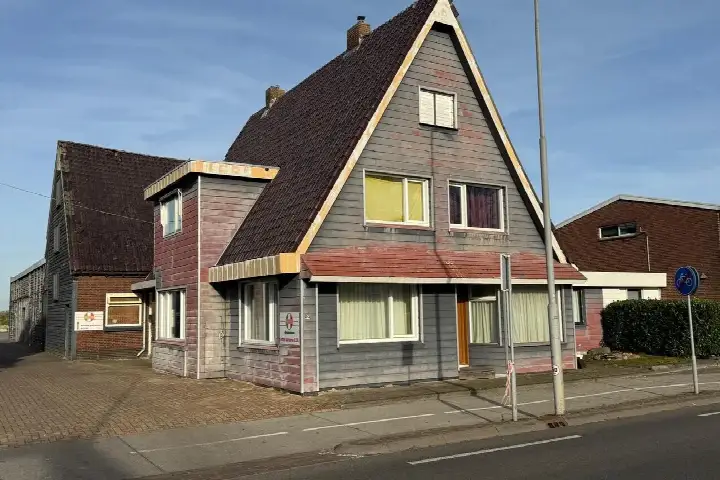 Twee-onder-één-kap te koop: Weerdingerkanaal NZ 242, Weerdingerkanaal Nieuw-Weerdinge