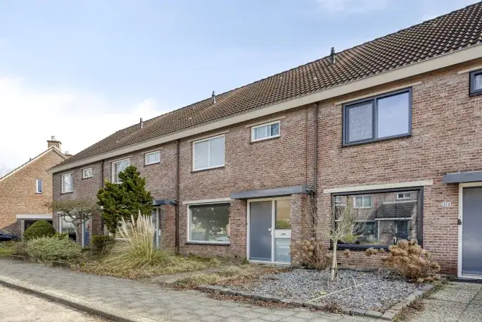Terraced house for sale: Weerselosestraat 214, Stroom-Esch Borne