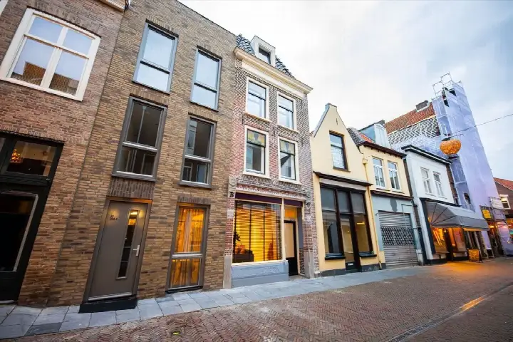 Appartement te koop: Weerstraat 39D, Binnenstad Tiel