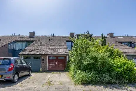 Tussenwoning te koop: Weezenhof 5220, Weezenhof Nijmegen
