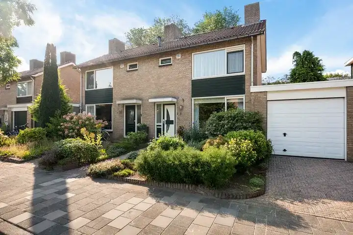Tussenwoning te koop: Wegalaan 12, Paddepoel-Noord Groningen