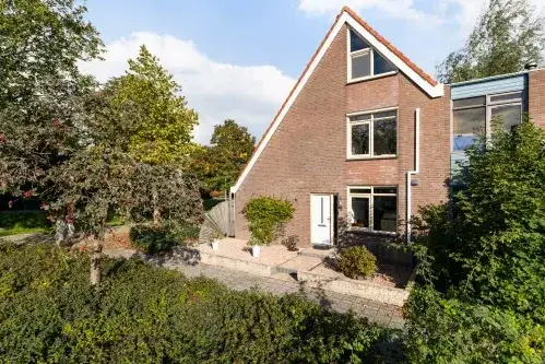 Hoekwoning te koop: Weidebloemenlaan 204, Molenvliet-West Woerden