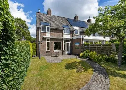 Hoekwoning te koop: Weideflora 214, Aldlân-West Leeuwarden