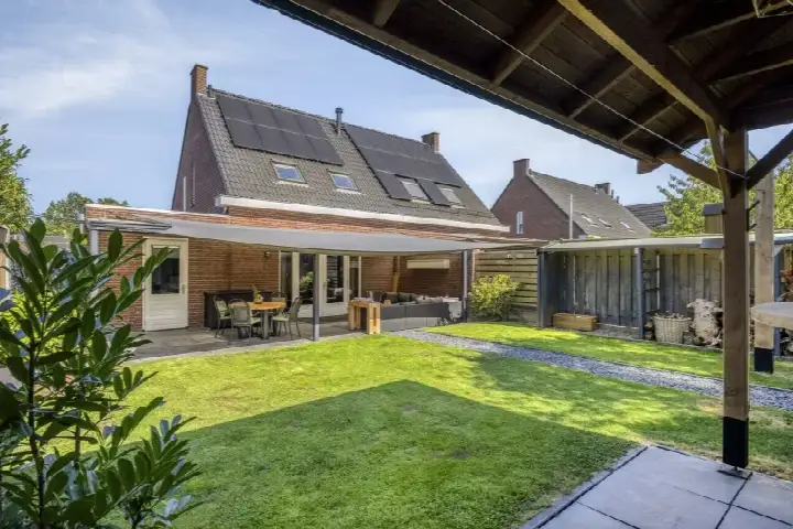 Semi-detached for sale: Weidehof 8, Wanssum Wanssum