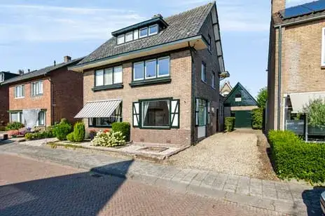Semi-detached for sale: Weidestraat 4, Welgelegen Apeldoorn