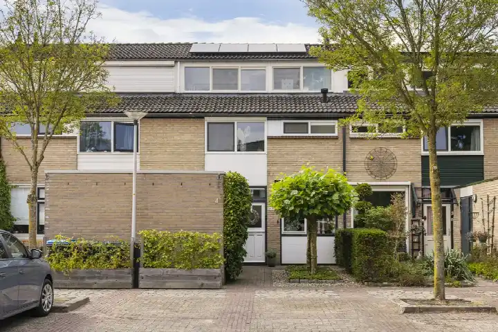 Tussenwoning te koop: welnahorst 4, Park Stokhorst Enschede