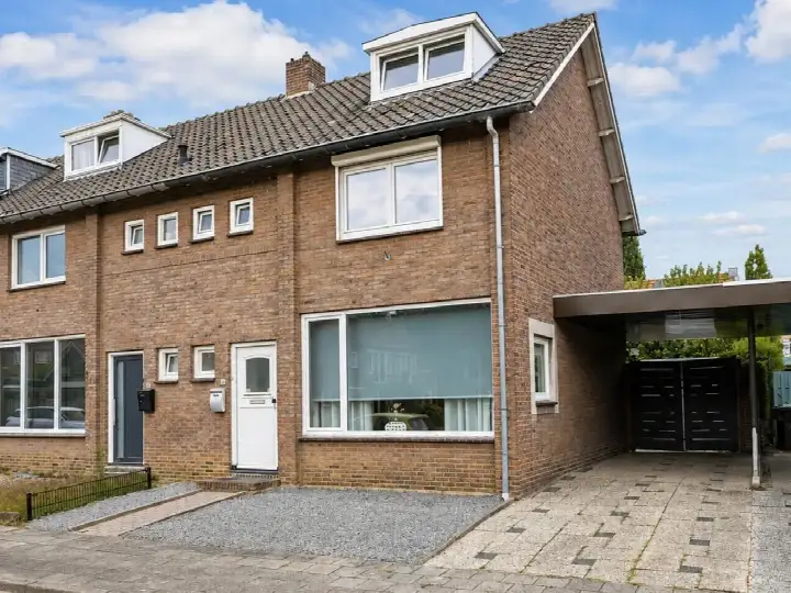 Hoekwoning te koop: Wenckebachstraat 17, Oud-Geleen en Haesselderveld Geleen