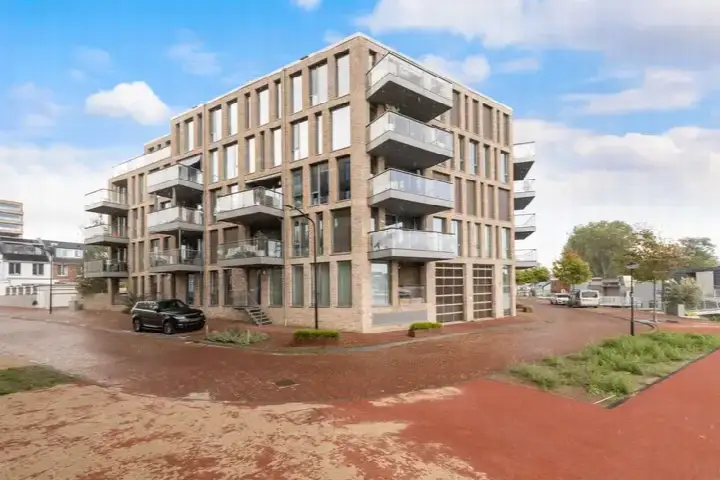 Apartment for sale: Werf van Schouten 134, Stadswerven Dordrecht