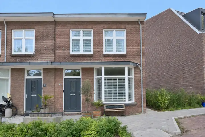 Hoekwoning te koop: Weseperstraat 3, Rielerweg-Oost Deventer