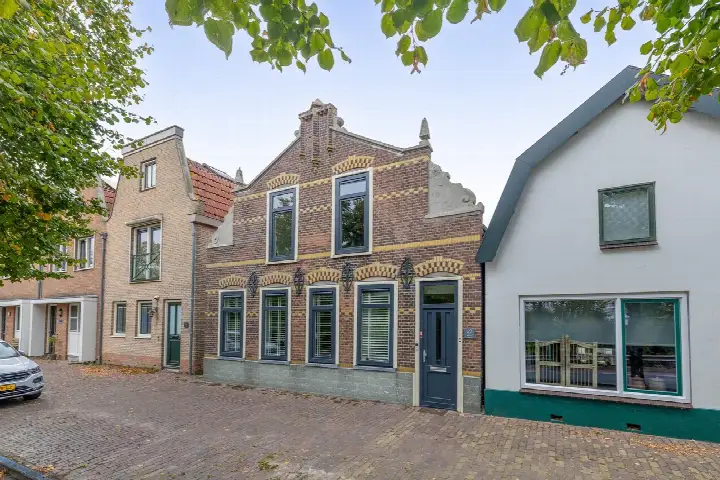 Vrijstaande woning te koop: West Havendijk 29, Dirksland noord Dirksland