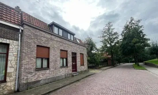 Terraced house for sale: Westdam 1, Kern Sas van Gent Sas Van Gent
