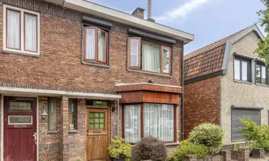 Semi-detached for sale: Westdam 22, Kern Sas van Gent Sas Van Gent
