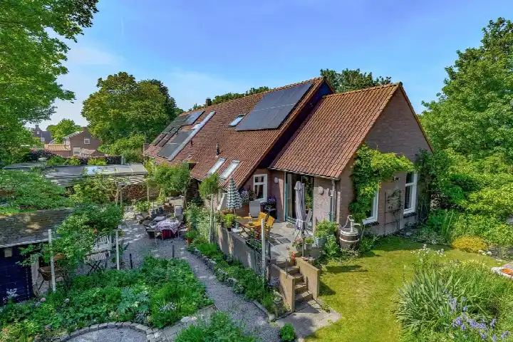 Twee-onder-één-kap te koop: Westdijk 21, Nieuwe-Tonge buitengebied Nieuwe-Tonge