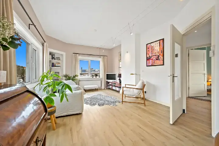 Appartement te huur: Westduinweg 73D, Geuzenkwartier 'S-Gravenhage