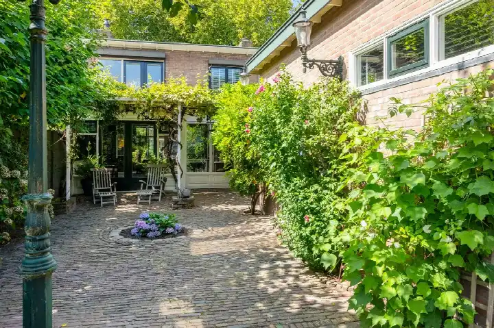 Semi-detached for sale: Westeinde 14, Molenwijk Zevenaar