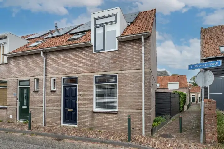 Hoekwoning te koop: Westelijke Achterweg 18A, Sommelsdijk centrum Sommelsdijk