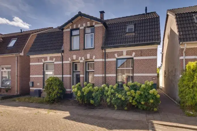 Semi-detached for sale: Westerlaan 15, Zevenhuizen Apeldoorn