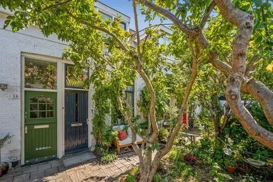 Terraced house for sale: Westerstraat 14, Westerkwartier Delft