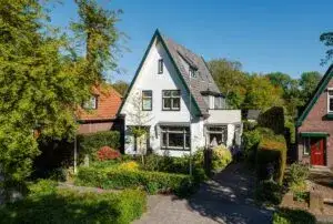 Vrijstaande woning te koop: Westerweg 182, Oud West Heiloo