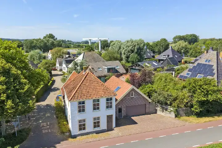 Vrijstaande woning te koop: Westfriesedijk 27, Schoorldam Warmenhuizen