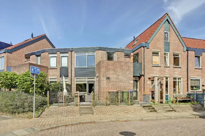Tussenwoning te koop: Westkade 343, Huizermaat Noord Huizen