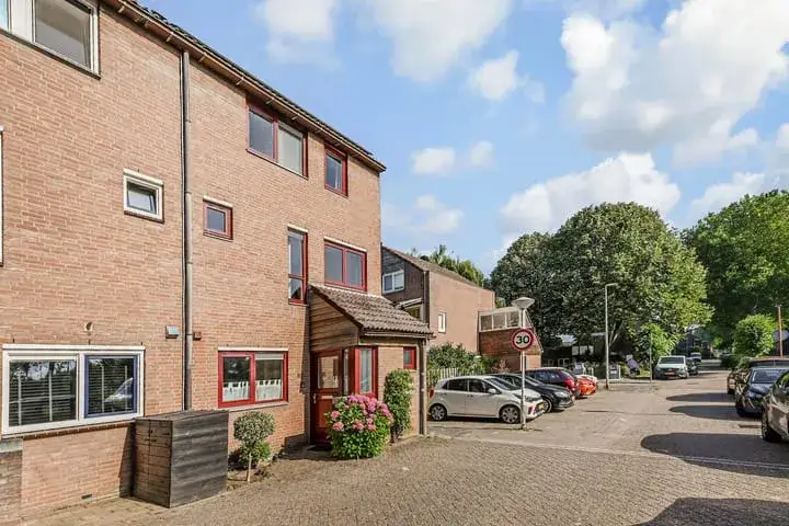 Corner house for sale: Weteringdreef 181, Vaartenbuurt-Oost Zoetermeer