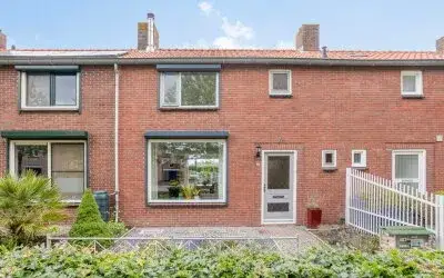 Tussenwoning te koop: Wethouder Dubbelmanstraat 11, Grienden Lage Zwaluwe