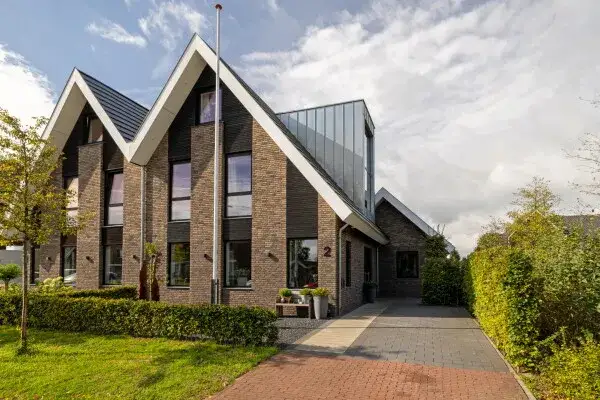 Twee-onder-één-kap te koop: Weversweg 2, Hulshorst Hulshorst