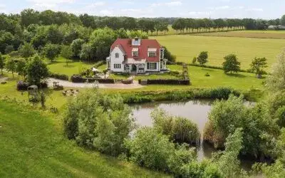 Detached house for sale: Wezelseveldweg 1, Verspreide huizen Leur Leur