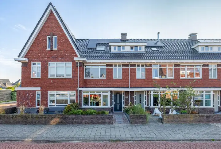 Tussenwoning te koop: Wiekslag 10, Jonge Veenen Moerkapelle