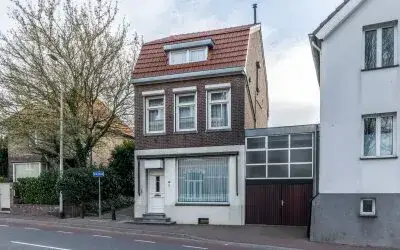 Twee-onder-één-kap te koop: Wielderdorpstraat 9, Wijlre Wijlre