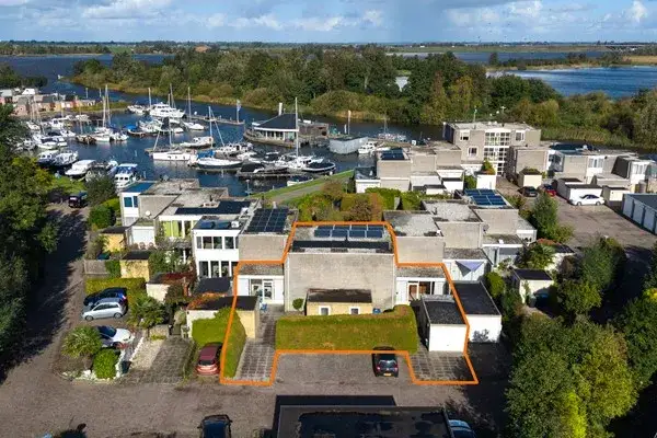 Corner house for sale: Wielenlaan 49, Boornzwaag Boornzwaag