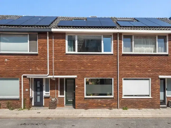 Terraced house for sale: Wielewaalstraat 12, De Korte Akkeren Oud Gouda