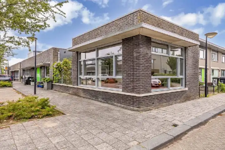 Hoekwoning te koop: Wightstraat 2, Eilandenbuurt Noord Almere