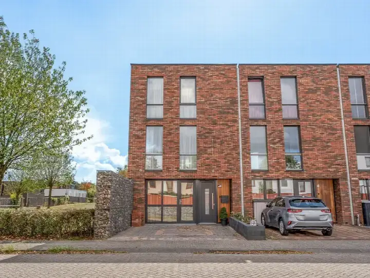 Hoekwoning te koop: Wijboschstraat 100, Witbrant West Tilburg