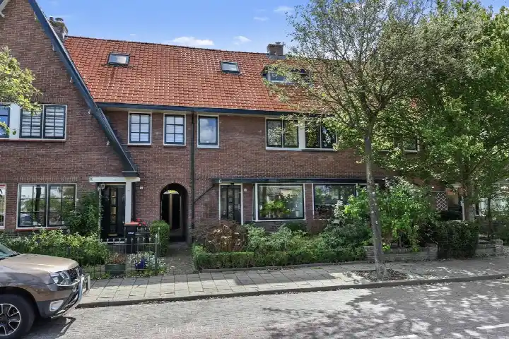 Tussenwoning te koop: Wijkamplaan 31, Nieuwe-Oosterhei Baarn