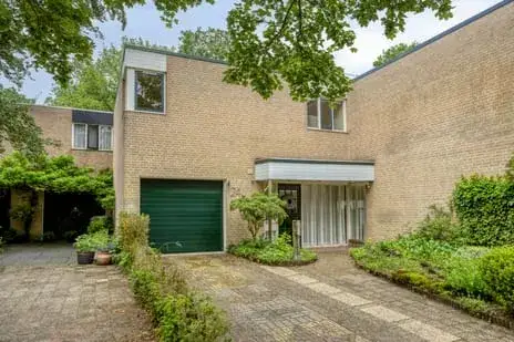 Tussenwoning te koop: wijntjeskamp 24, De Thij Oldenzaal